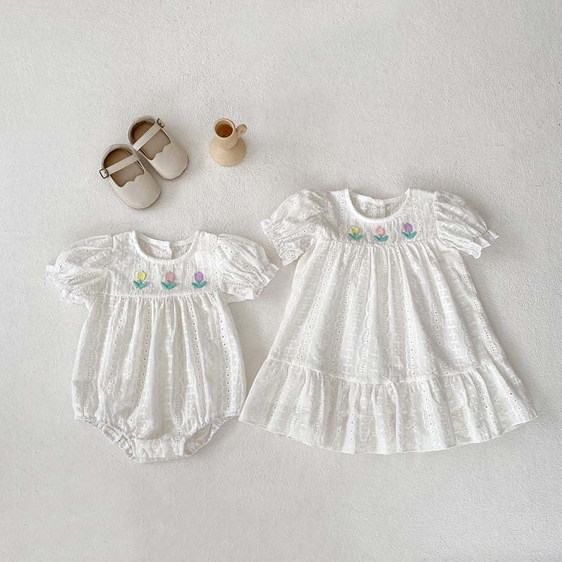 Summer Baby Girls Flowers Embroidery Pattern Hollow Out Short Sleeves Onesies-0