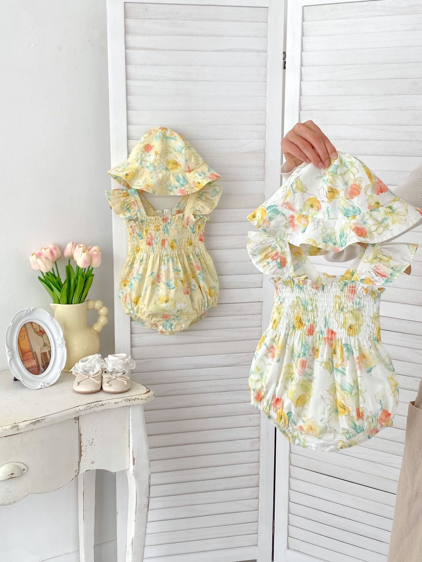 Summer New Design Baby Girls Oil Floral Sleeveless Square Neck Strap Onesies-3