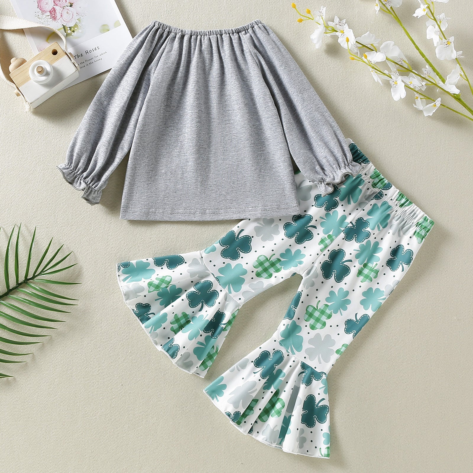 Baby Girl 1pcs 4-Leaves Grass Graphic Long Sleeve Tops Combo Allover Grass Print Ruffle Hem Pants Sets-1