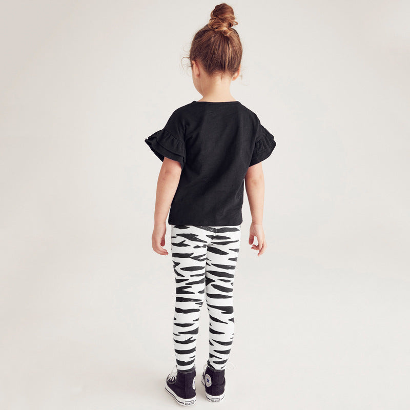 Girls Black Short Flare Sleeves T-Shirt And Striped Pants Set-1