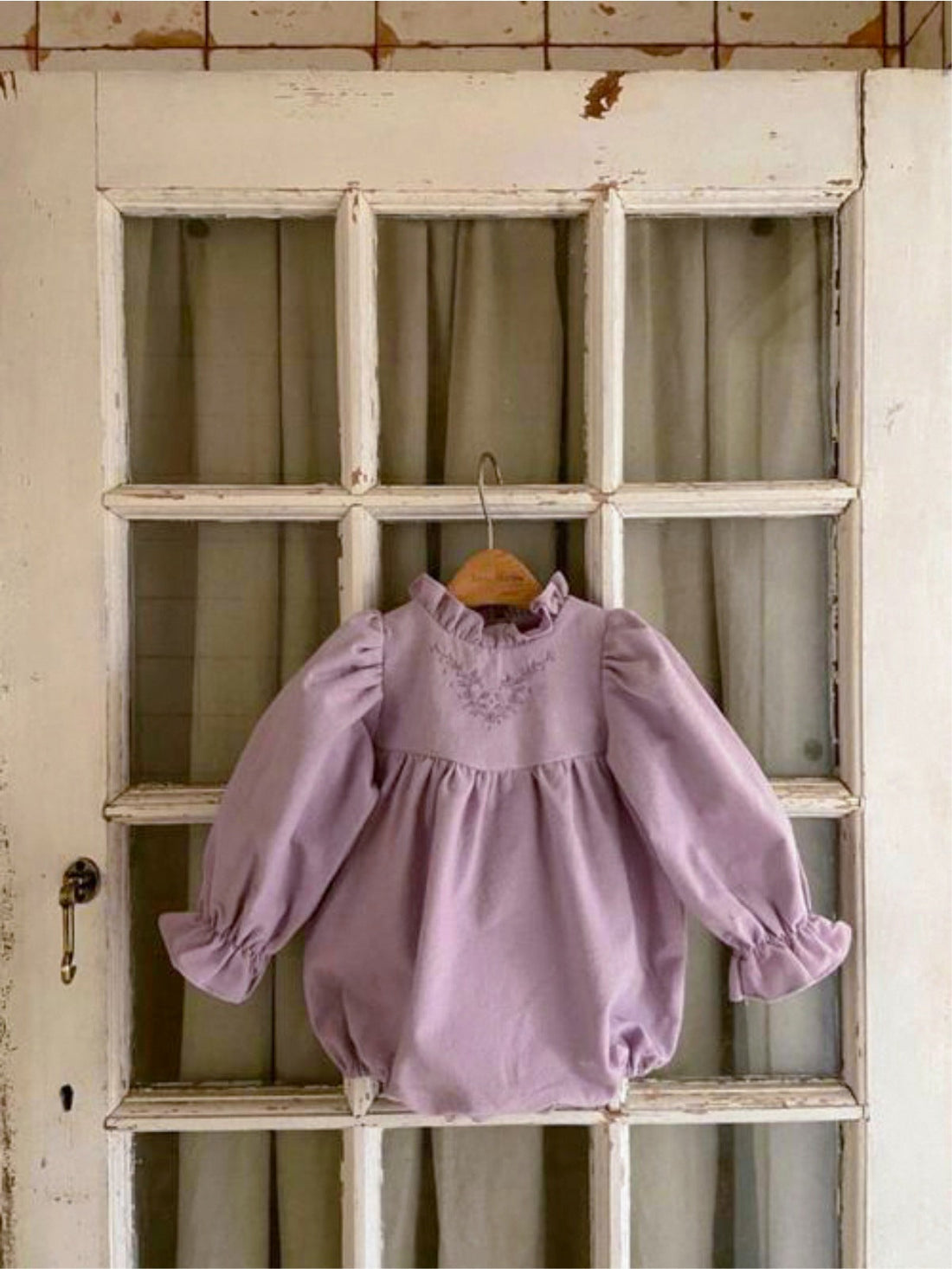 New Arrival Baby Girls Purple Long Sleeves Vine Embroidery Onesie-1