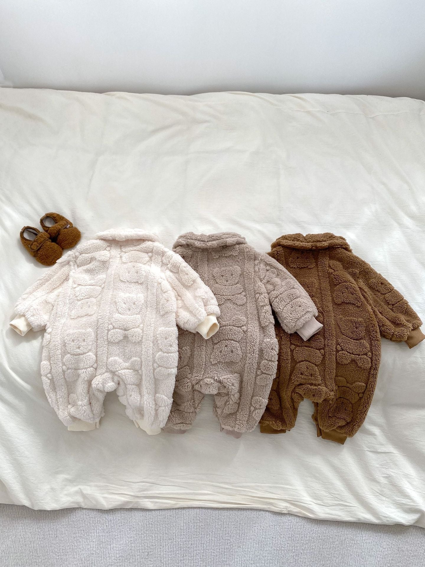 Winter Infant Baby Lovely Teddy Bear Cartoon Pattern Turndown Collar Thermal Pajamas Romper-1