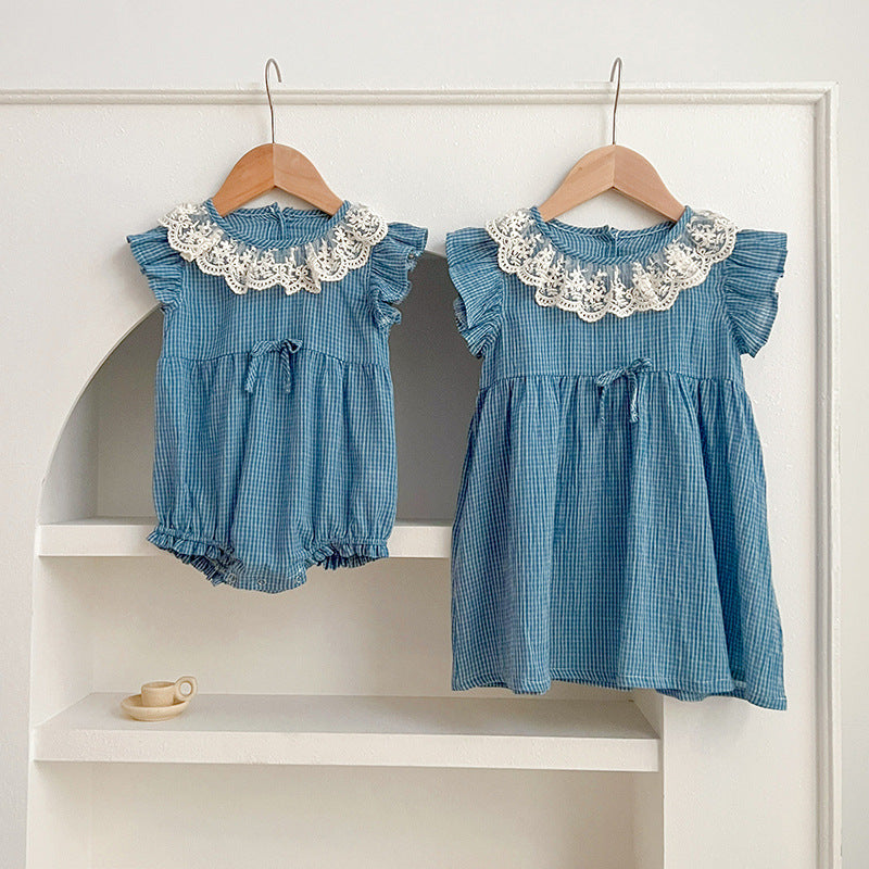 New Arrival Summer Girls Blue Plaid Noble Lace Floral Collar Fly Sleeves Onesies And Dress – Princess Sister Matching Set-0