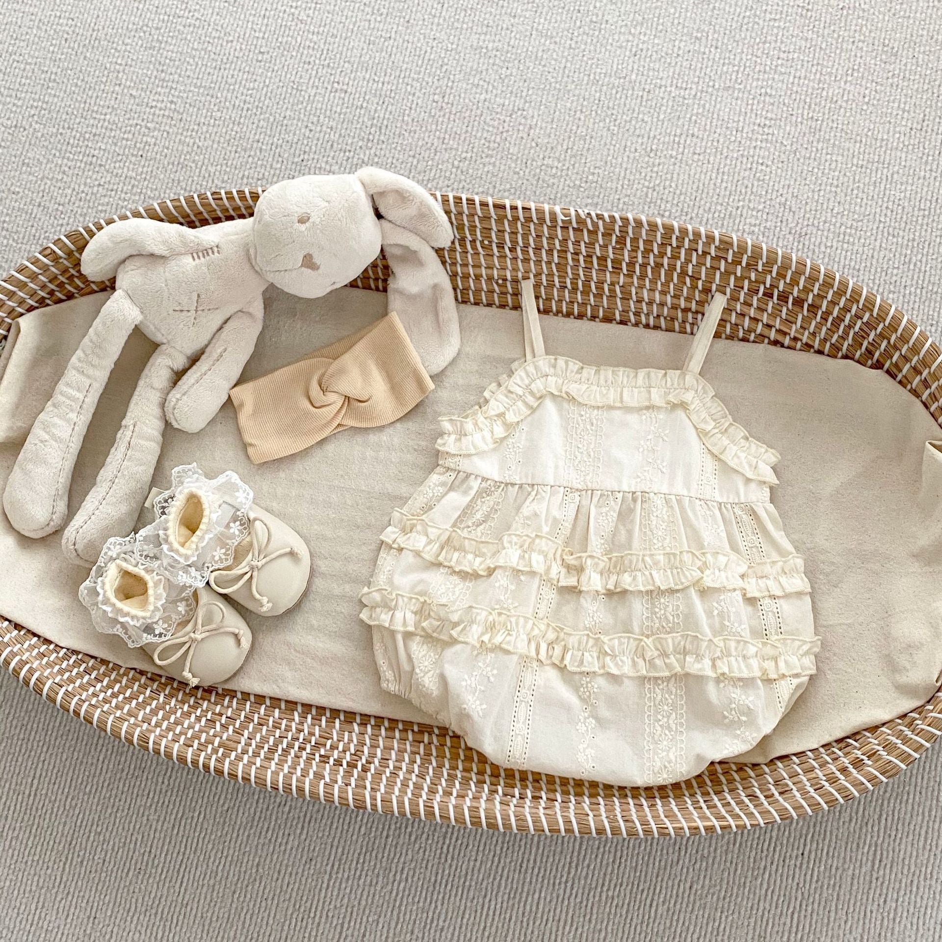 New Arrival Summer Baby Kids Girls Flowers Embroidery Hollow Out Sleeveless Strap Onesies-1