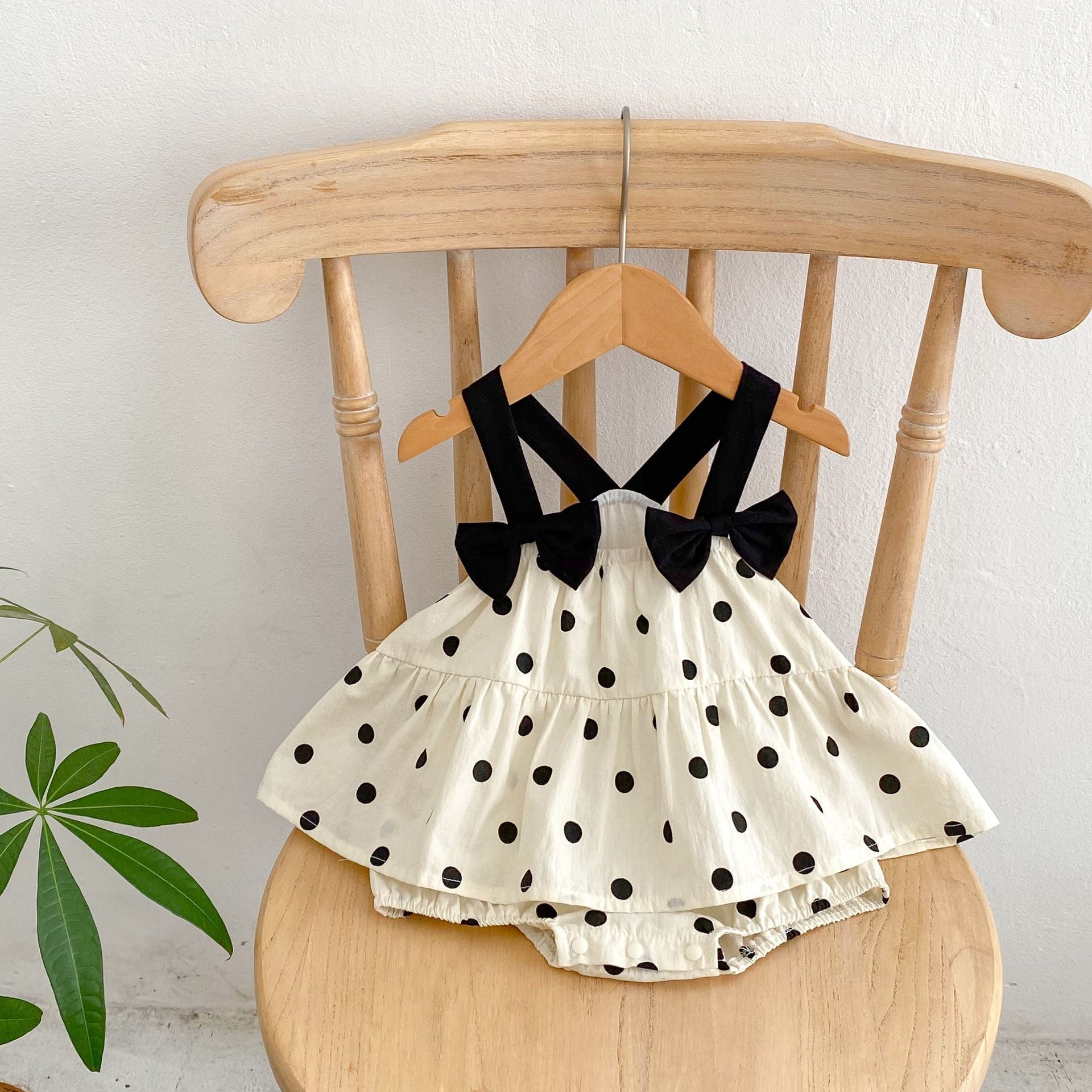 Baby Girl Polka Dot Pattern Mesh Patched Design Sling Dress-2