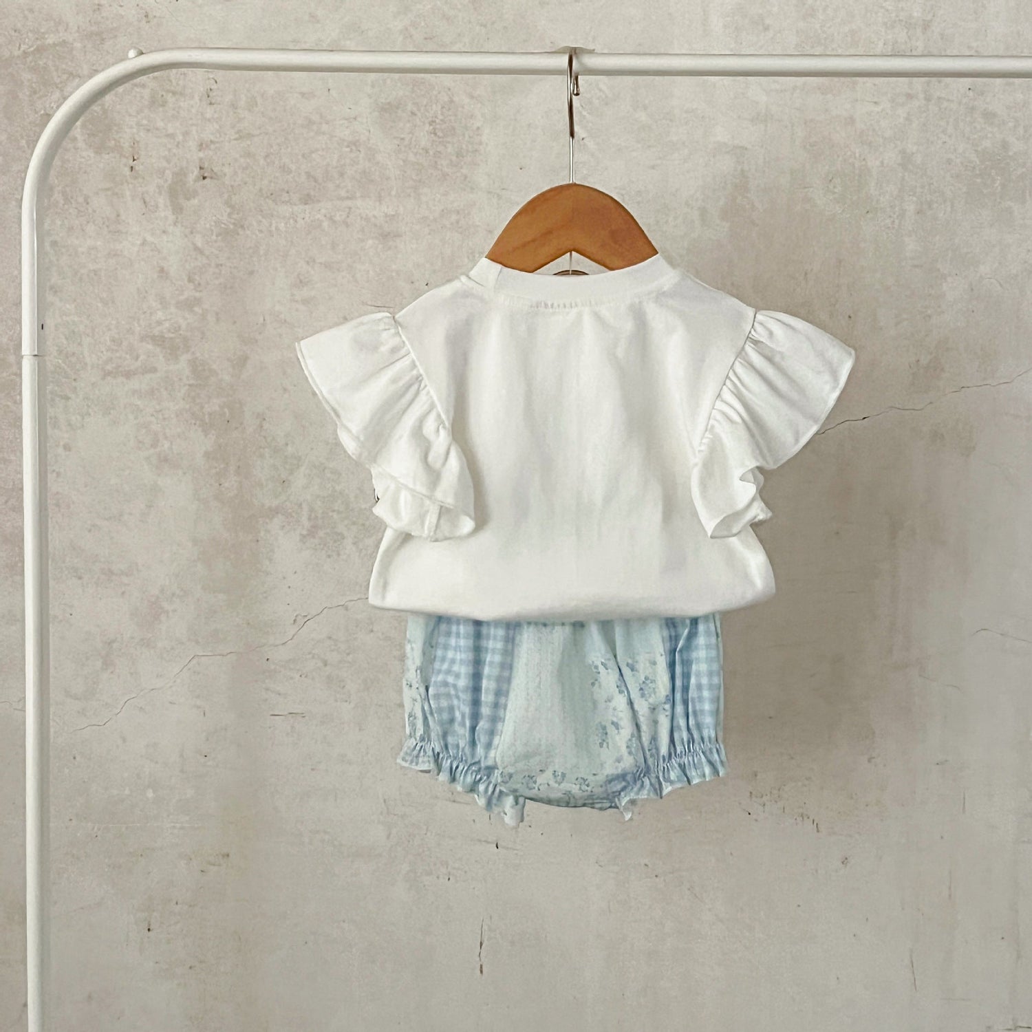 Summer New Arrival Baby Kids Girls Boutique Versatile Rabbit Pattern Fly Sleeves Top And Floral And Plaid Shorts, Clothing Set-2