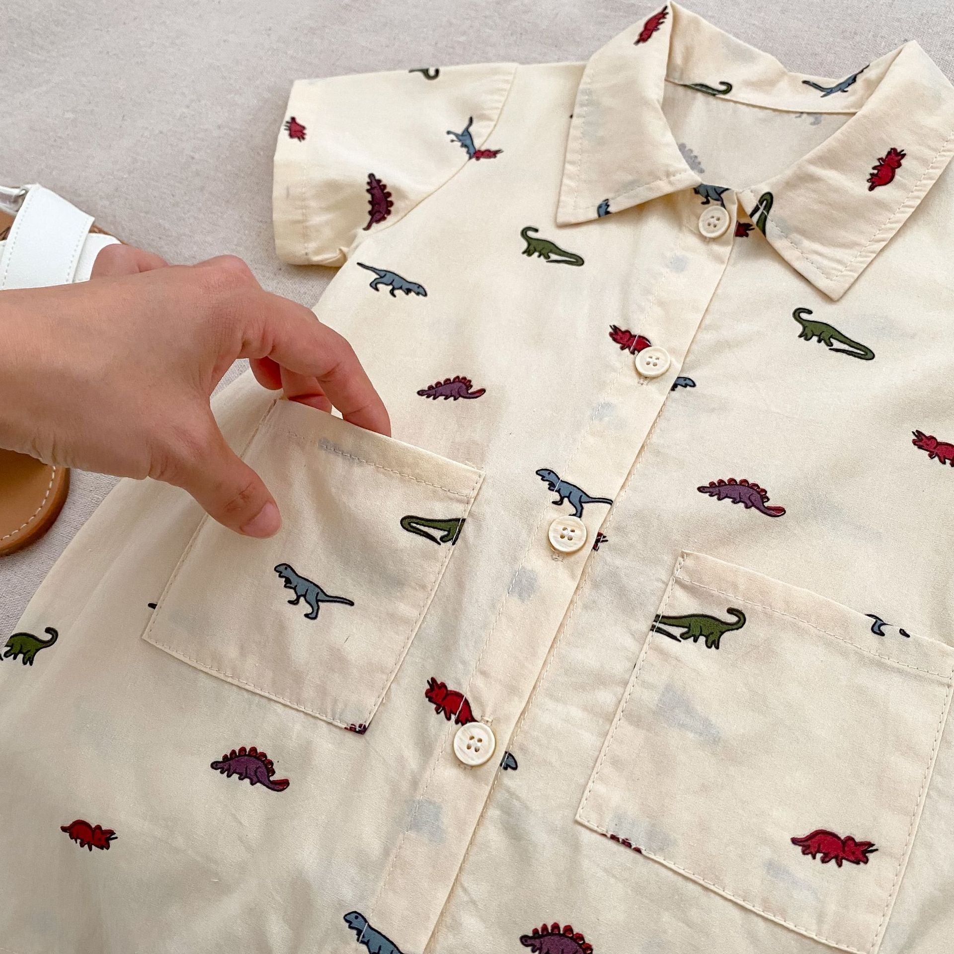 Summer New Arrival Short Sleeves Turn-Down Collar Dinosaur/Star Pattern Baby Rompers-4