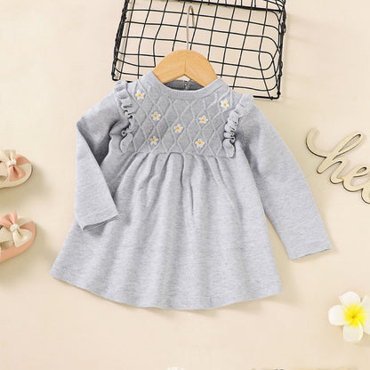 Baby Girl Flower Patched Pattern Solid Color Knitted Dress-2