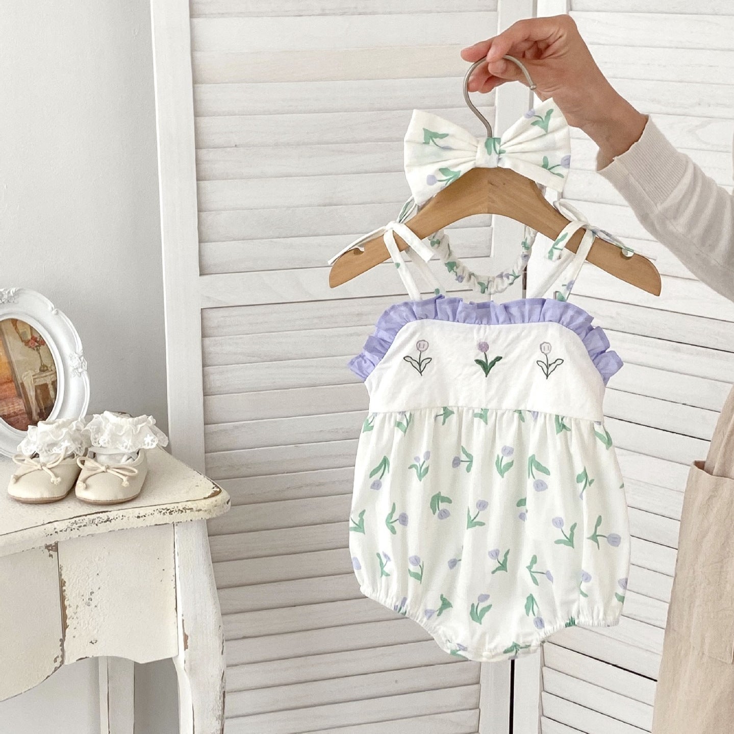 Summer Hot Selling Baby Girls Floral Pattern Sleeveless Strap Onesies-3