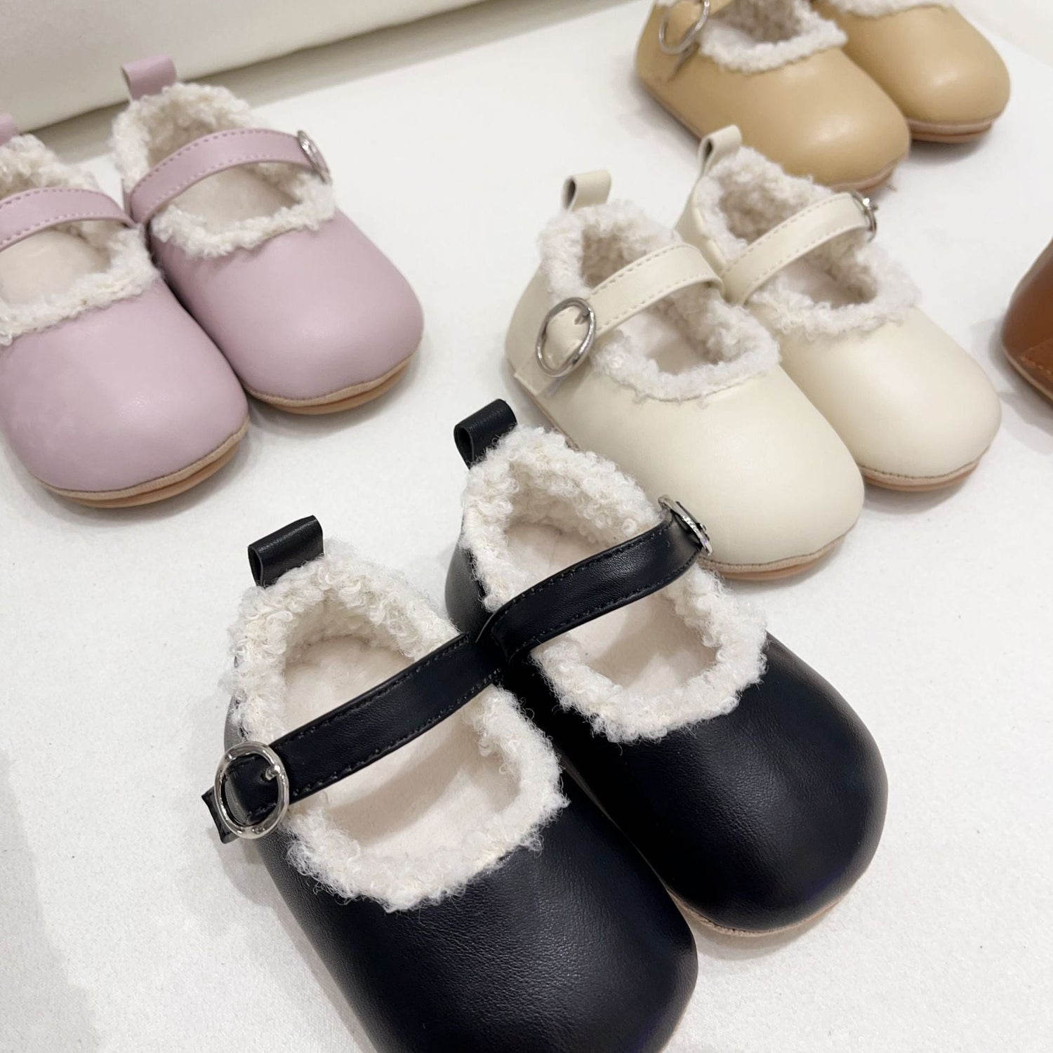 Ins Infant Baby Girl Solid Color Plush Warm Anti-Slip Shoes In Winter-4