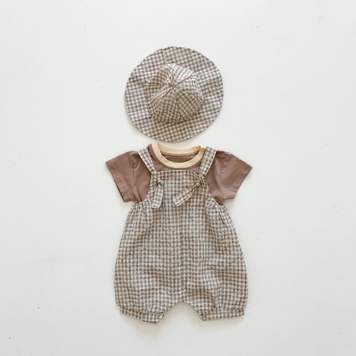 Baby Girl Short-Sleeved Plaid Pattern Backpack Pants With Hat Three Piece Sets In Summer-5