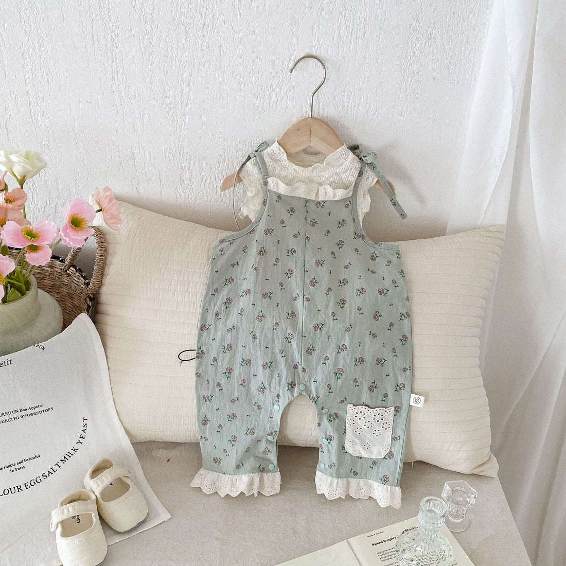 Summer Hot Selling Baby Girls Sleeveless Floral Pattern Strap Romper And Solid Color Embroidery Shirt  Clothing Set-0