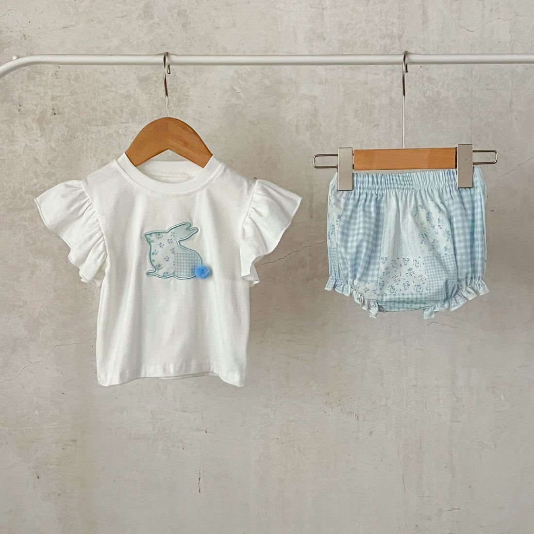 Summer New Arrival Baby Kids Girls Boutique Versatile Rabbit Pattern Fly Sleeves Top And Floral And Plaid Shorts, Clothing Set-0
