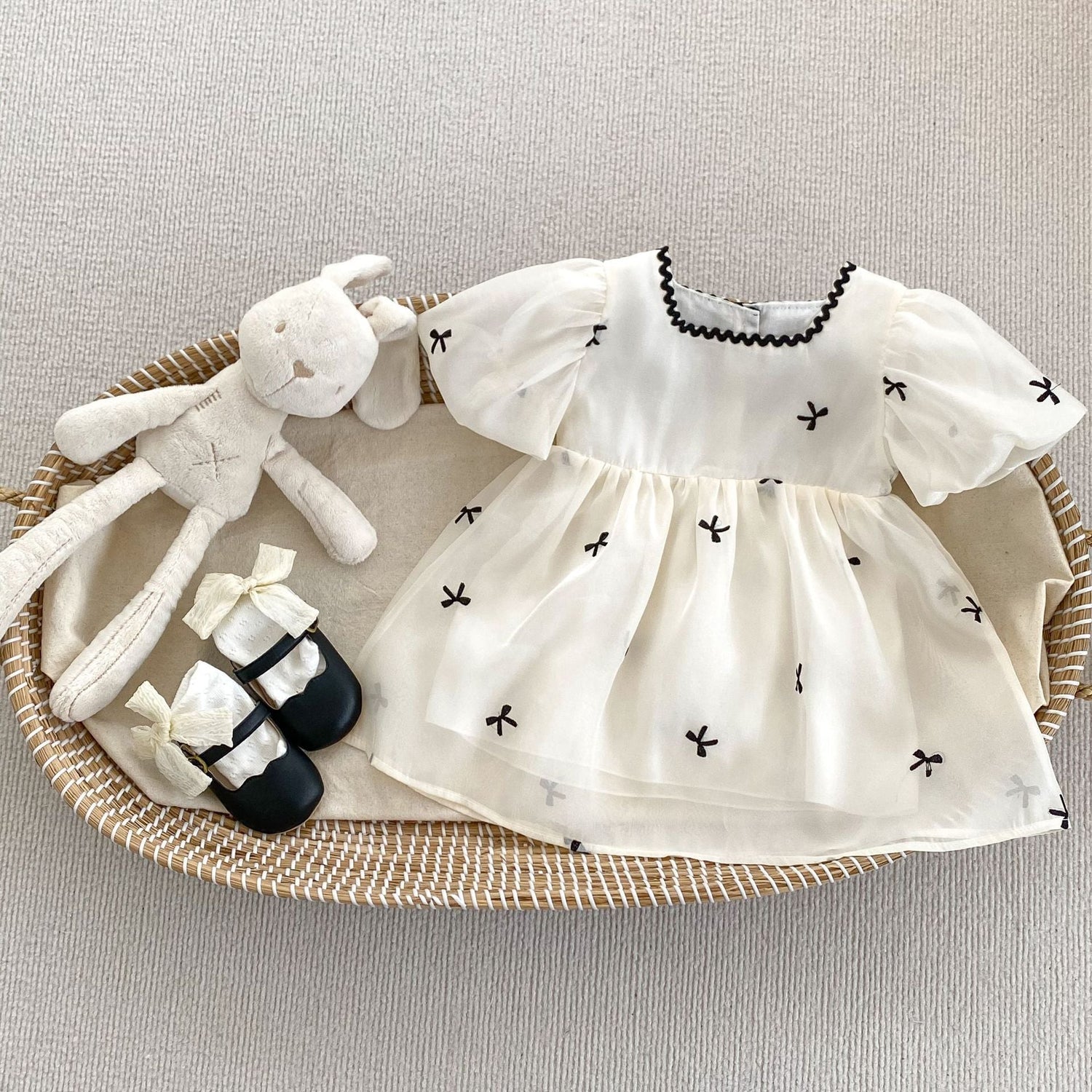 New Design Summer Baby Kids Girls Bows Embroidery Dress-1