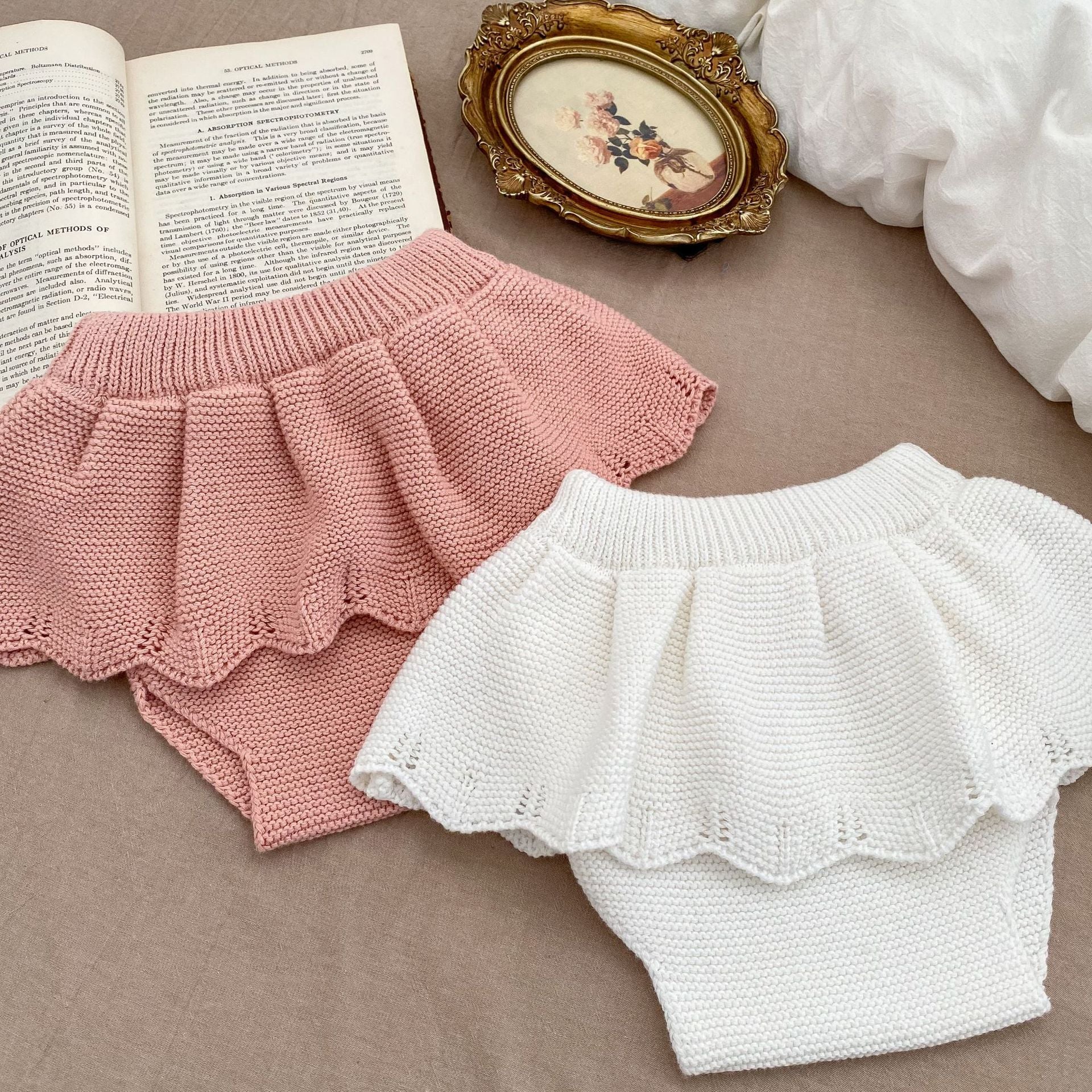 Autumn Hollow Carved Design Solid Color Knitted Sets-5