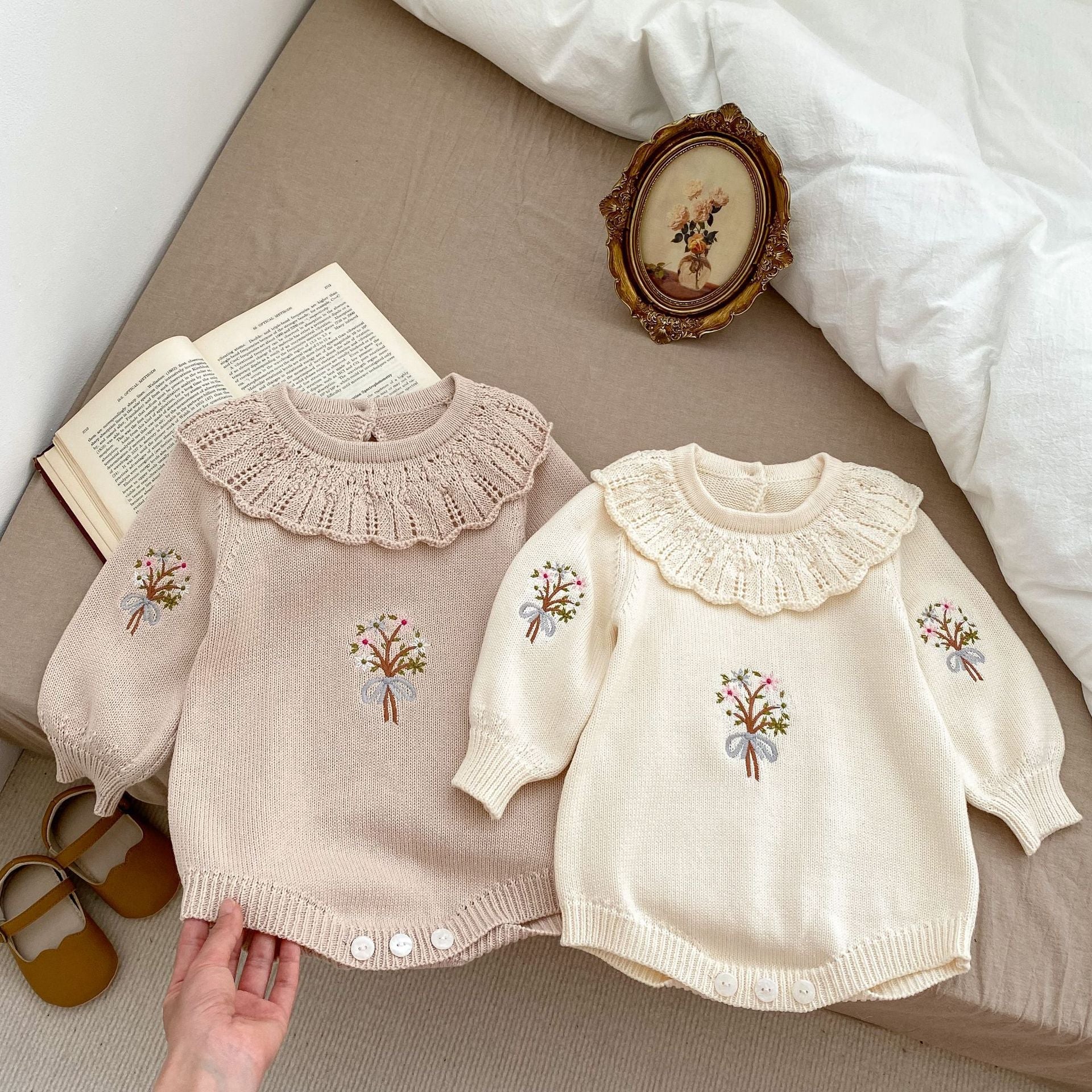 Autumn Embroidered Pattern Knitted Onesies-5