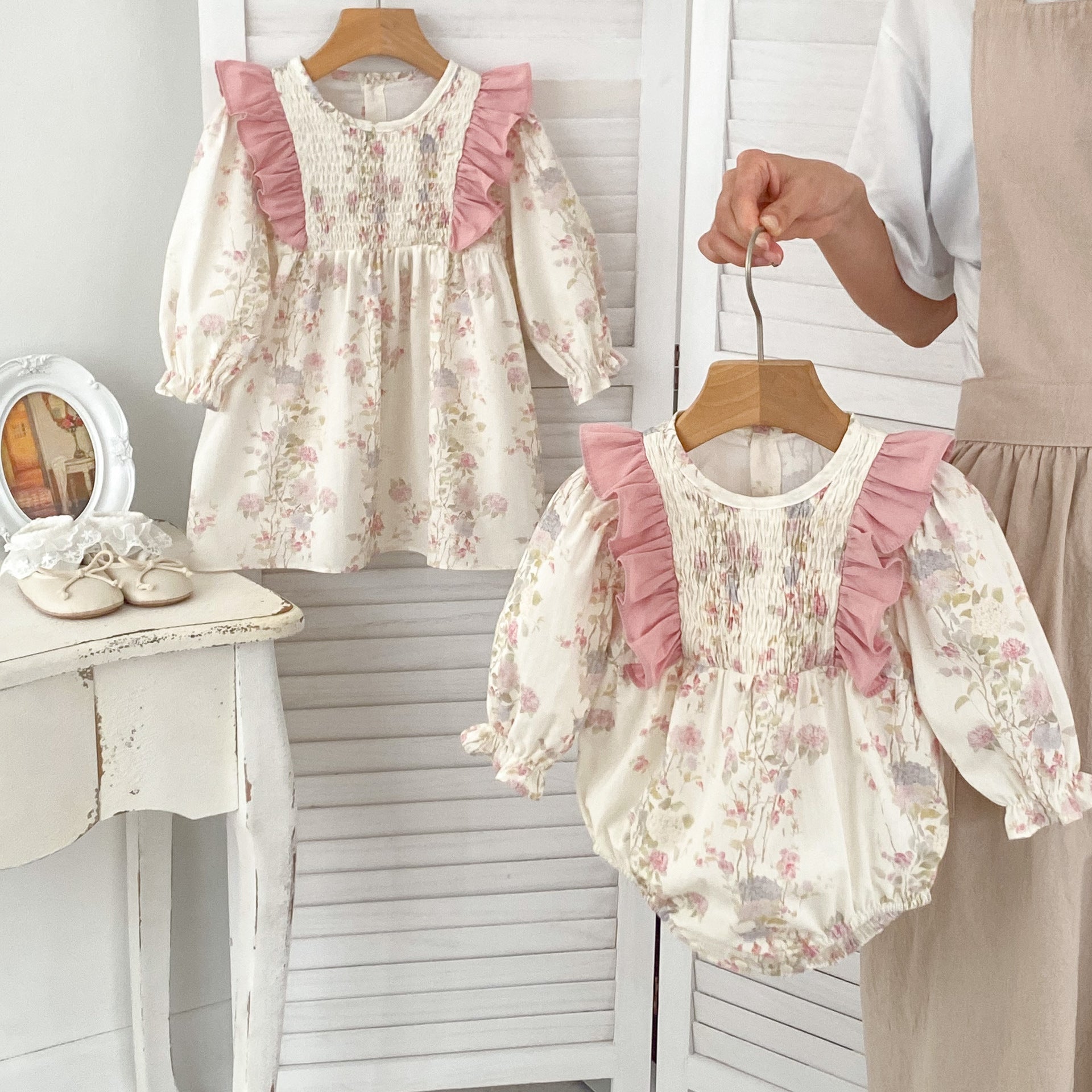 Spring Baby French-Style Floral Long-Sleeved Onesies And Dress For Girls – Princess Sister Matching Set-0