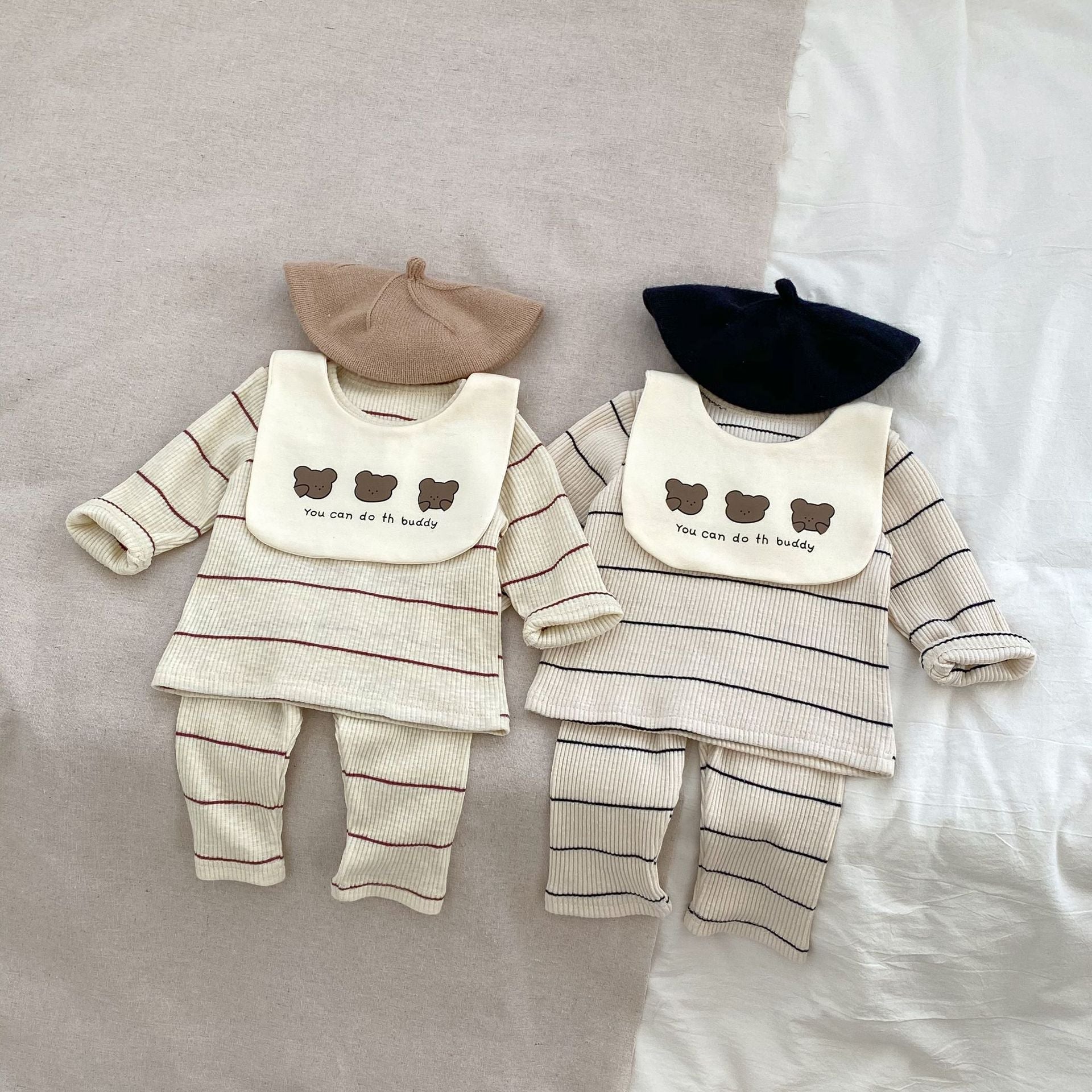 Striped Pattern Pajamas With Removable Drool Towel Sets-6