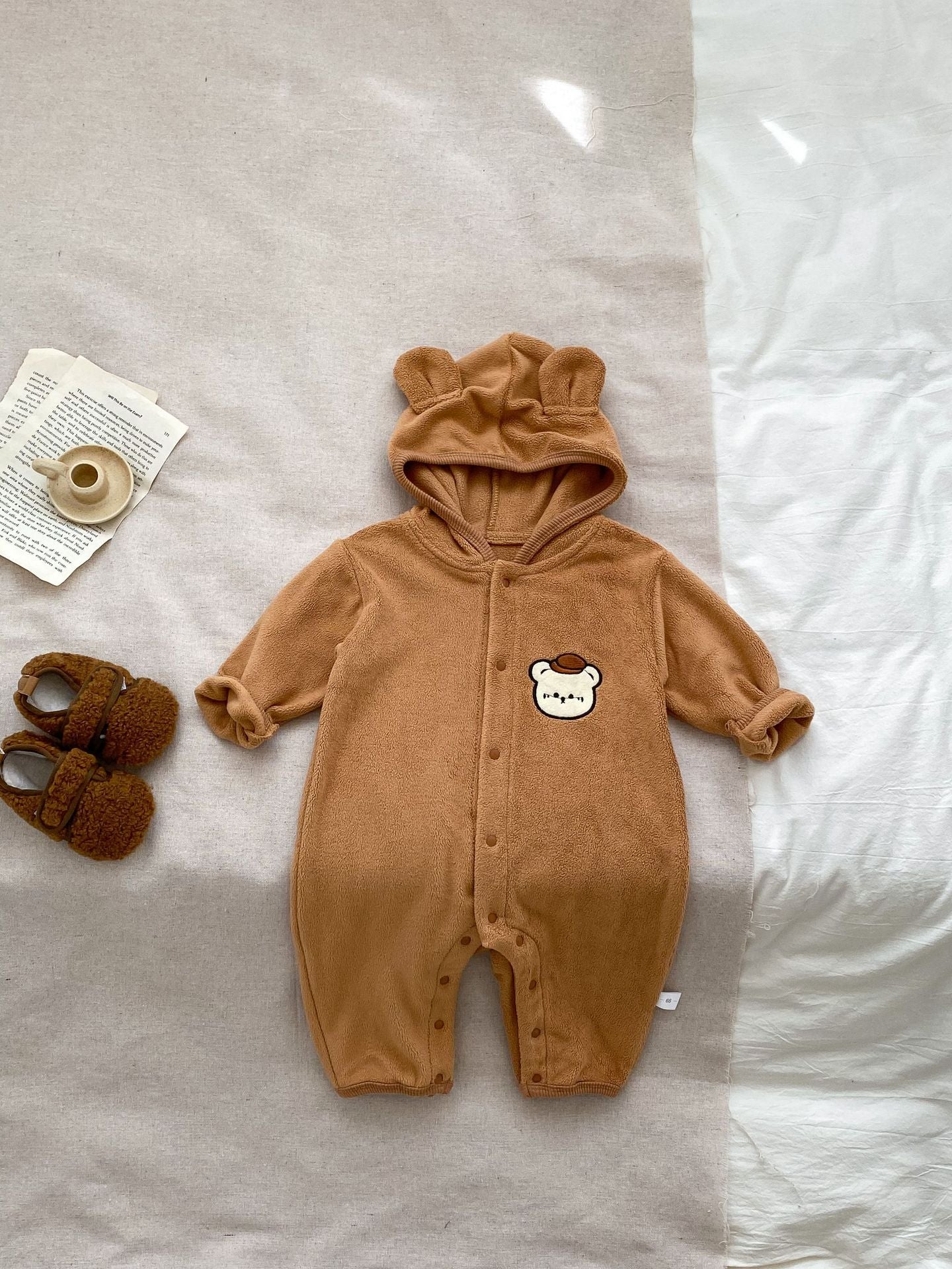 Baby Unisex Cute Little Bear Head Design Long Sleeve Romper With Hat In Winter-3