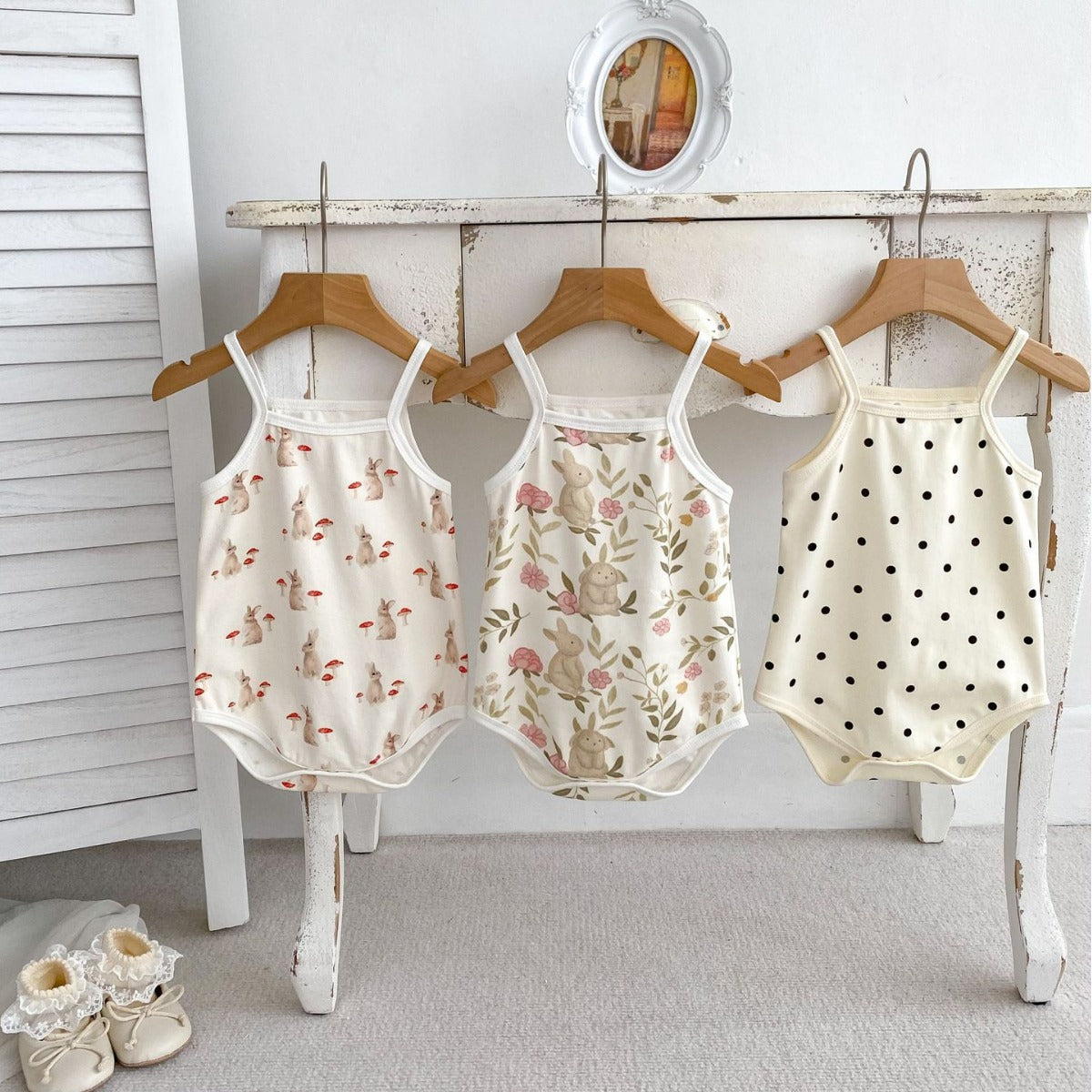 Summer New Design Baby Girls Various Pattern Sleeveless Strap Onesies-0