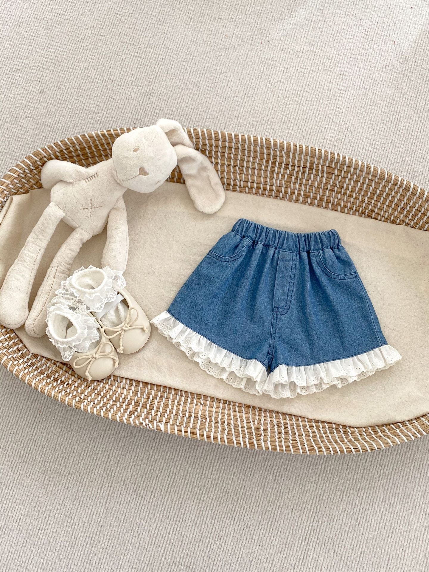 Summer Hot Selling Baby Girls Floral Embroidery Short Sleeves Top And Denim Shorts Clothing Set-6