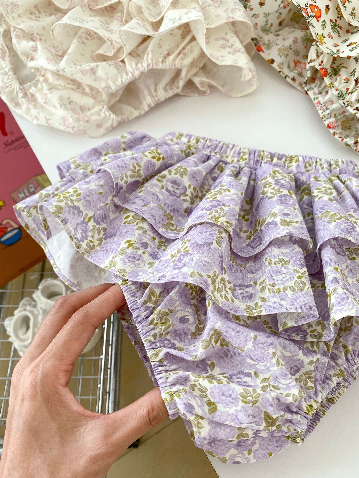 New Arrival Cute Baby Girls Floral Ruffle Shorts Bloomers-9