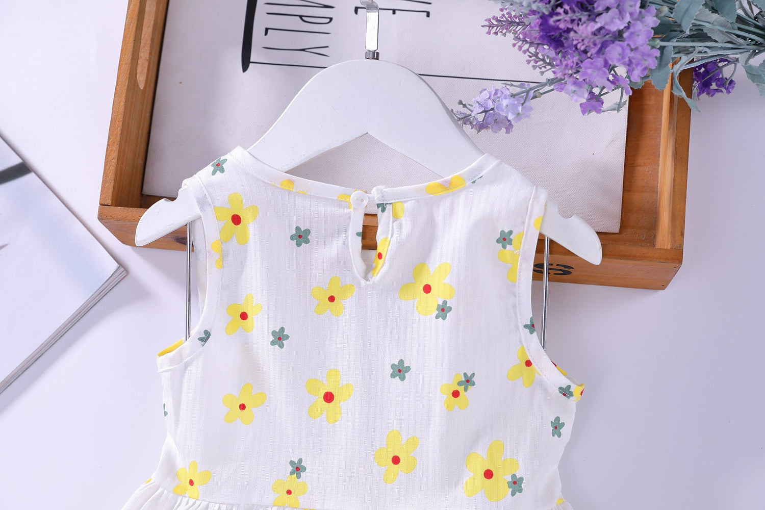 Baby Girls Floral Print Sleeveless Round Collar Dress In Summer-8