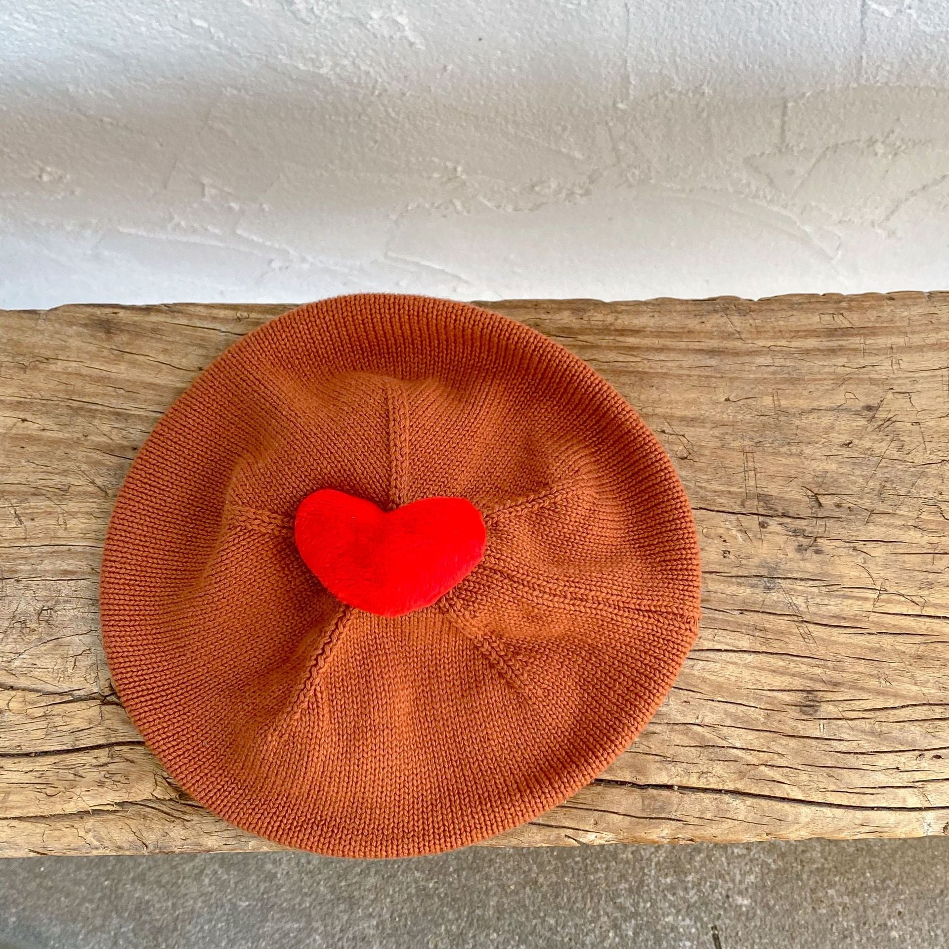 Baby Solid Color Heart Patched Design Knitted Hat-8