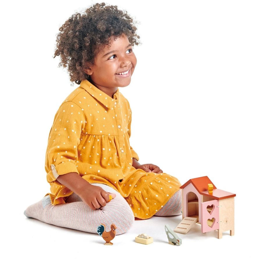 Tender Leaf Toys Chicken Coop-1